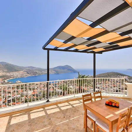 Tua Kalkan / Cozy Duplex With Splendid Seaview & Pool Kas