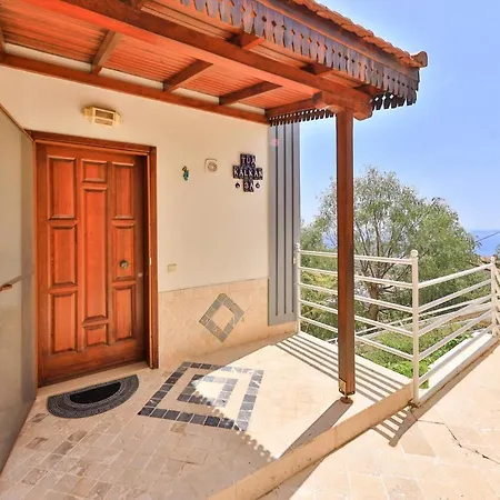 Tua Kalkan / Cozy Duplex With Splendid Seaview & Pool