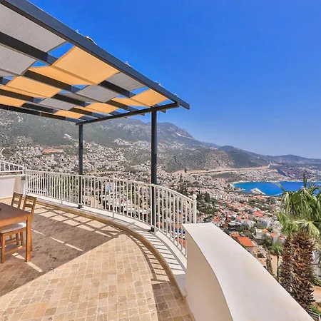 Tua Kalkan / Cozy Duplex With Splendid Seaview & Pool Kas